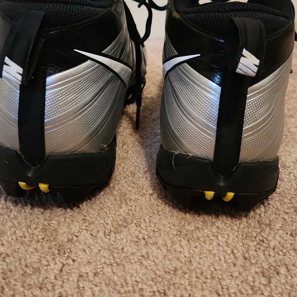 Nike Alpha Menace Shark Football Cleats, Mens 13W - Picture 4 of 10